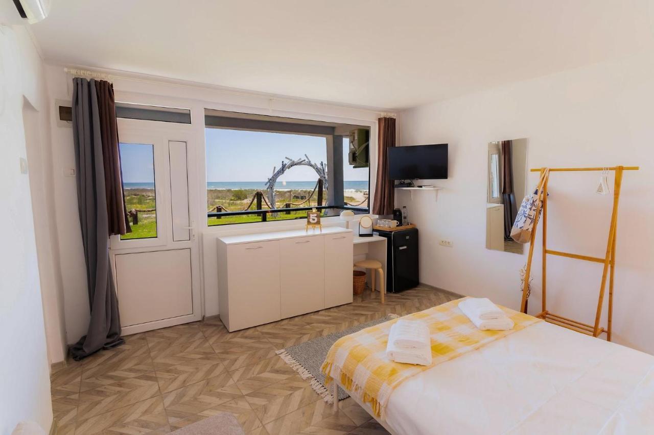Wild Corbu Beachfront cozy room Zewnętrze zdjęcie