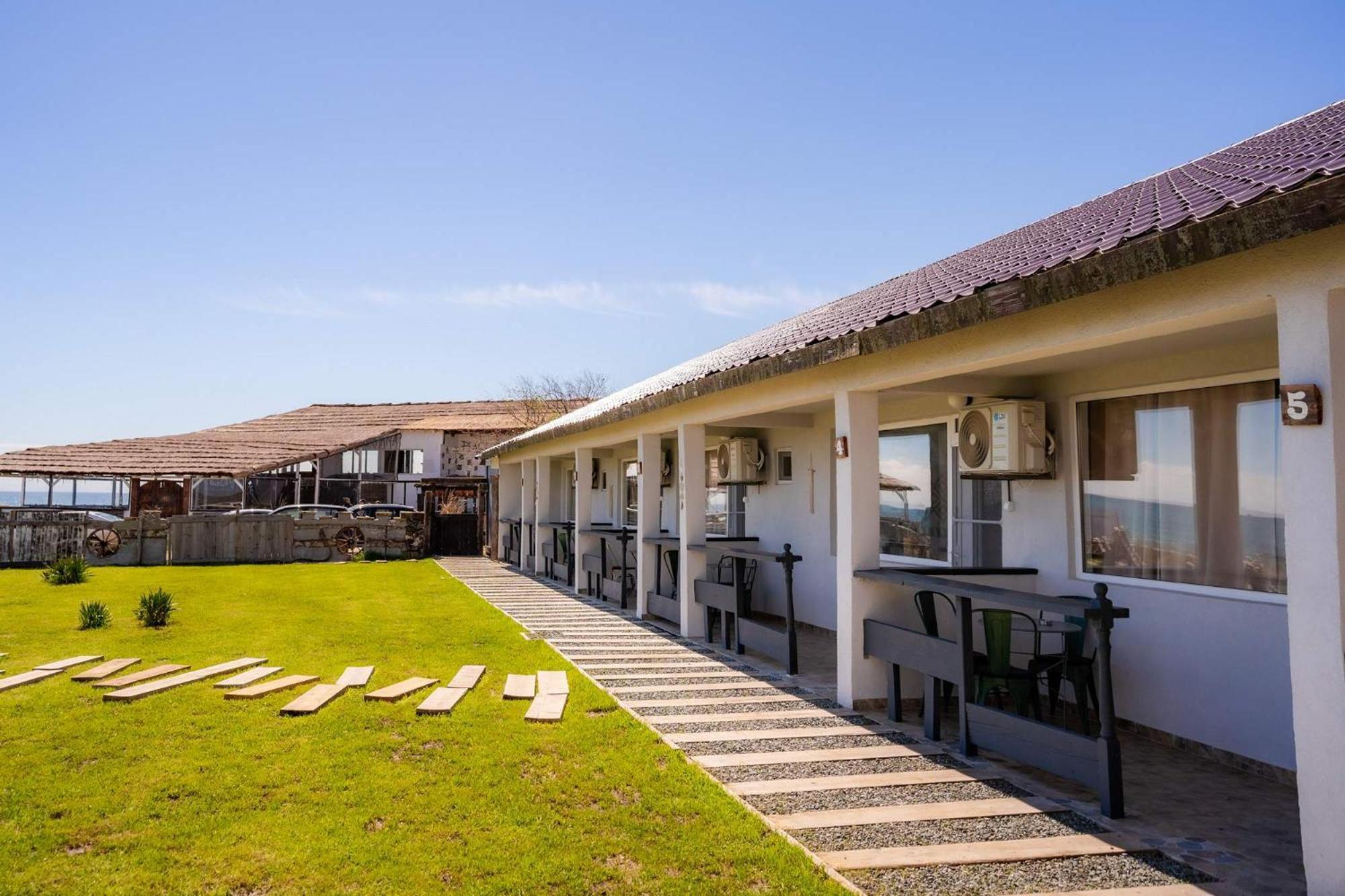 Wild Corbu Beachfront cozy room Zewnętrze zdjęcie